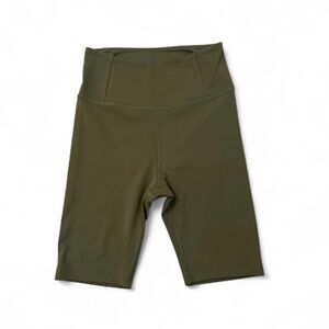 Girlfriend High-Rise olive green Bike Shorts